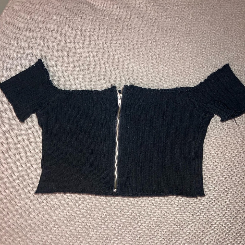 Zipper Crop Top